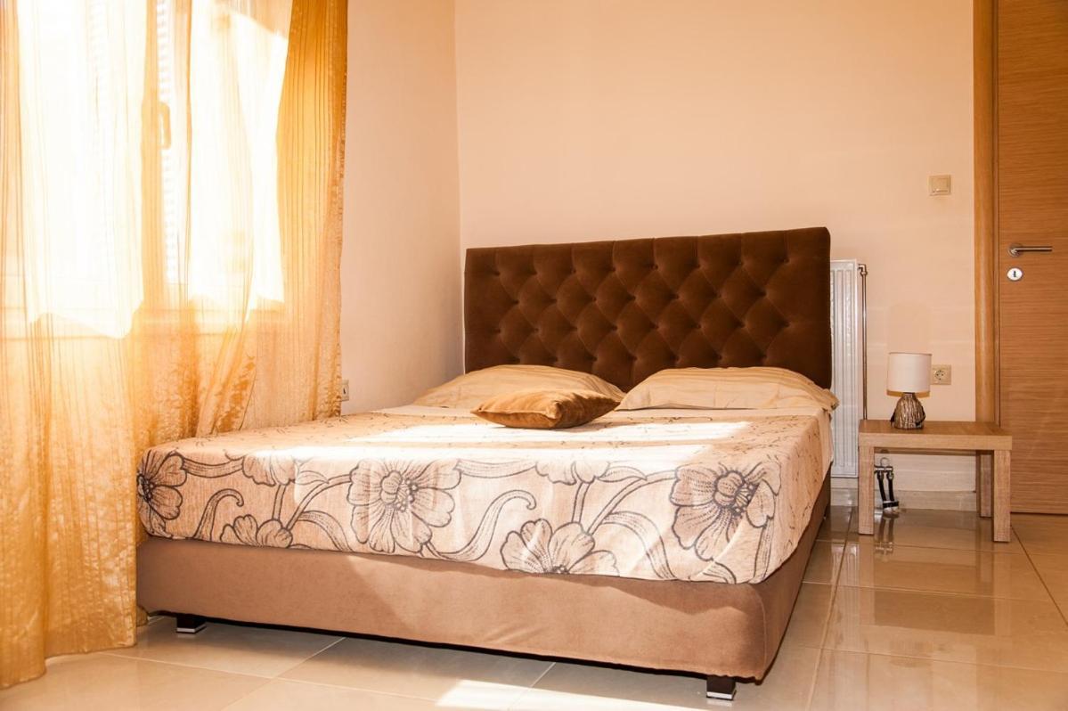 Παραθαλασσιο Apartamento Agia  Exterior foto
