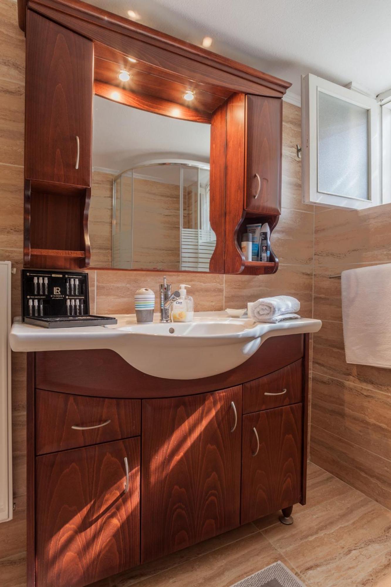 Παραθαλασσιο Apartamento Agia  Exterior foto